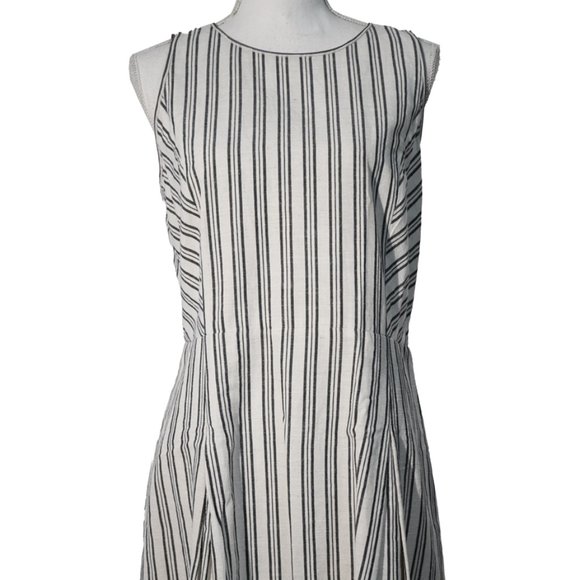 Last Call!* Lafayette 148 Cotton/Linen Blend Grey/White Striped Sleeveless Dress - Picture 4 of 9